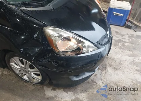 2010 Honda Fit Sport z USA, uszkodzony, nr VIN JHMGE8H42ACO24398